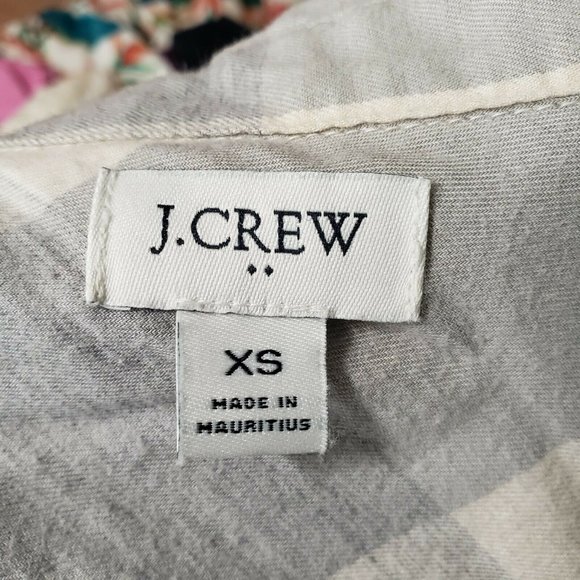 J. Crew Gray Plaid Flannel Long Sleeve - Picture 6 of 7